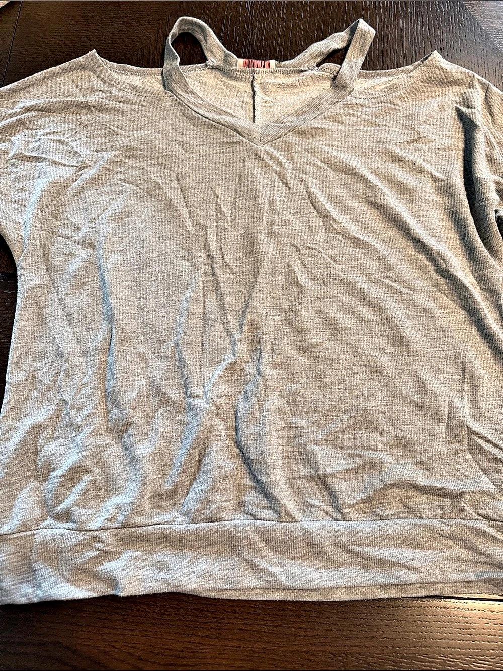 Andrée by UNIT Gray Long Sleeve Sweatshirt Like New